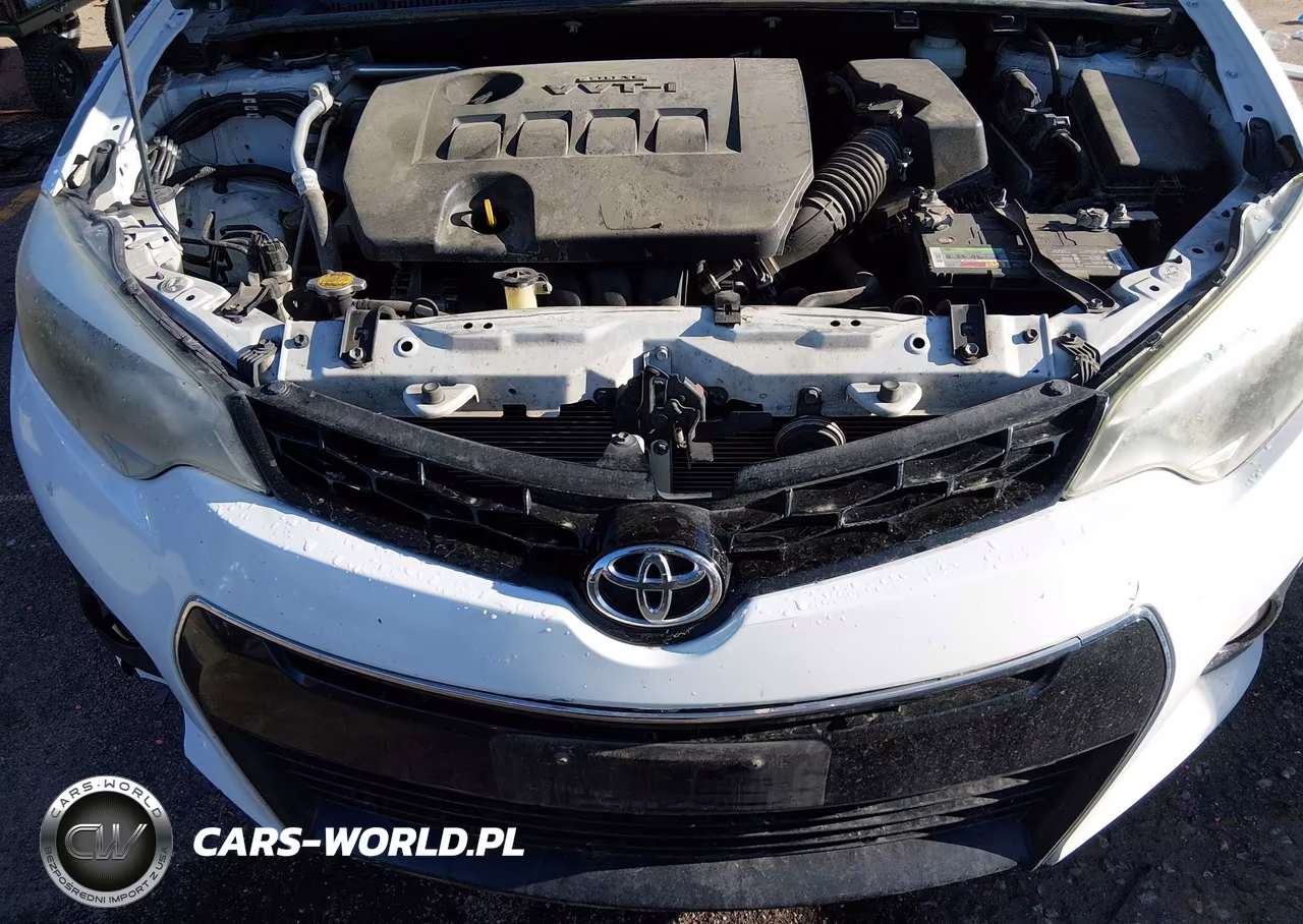 2015 Toyota Corolla S Plus VIN:5YFBURHE1FP204984 - 10
