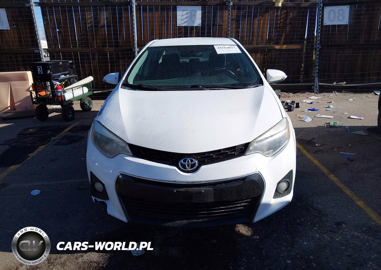 2015 Toyota Corolla S Plus VIN:5YFBURHE1FP204984 - 13