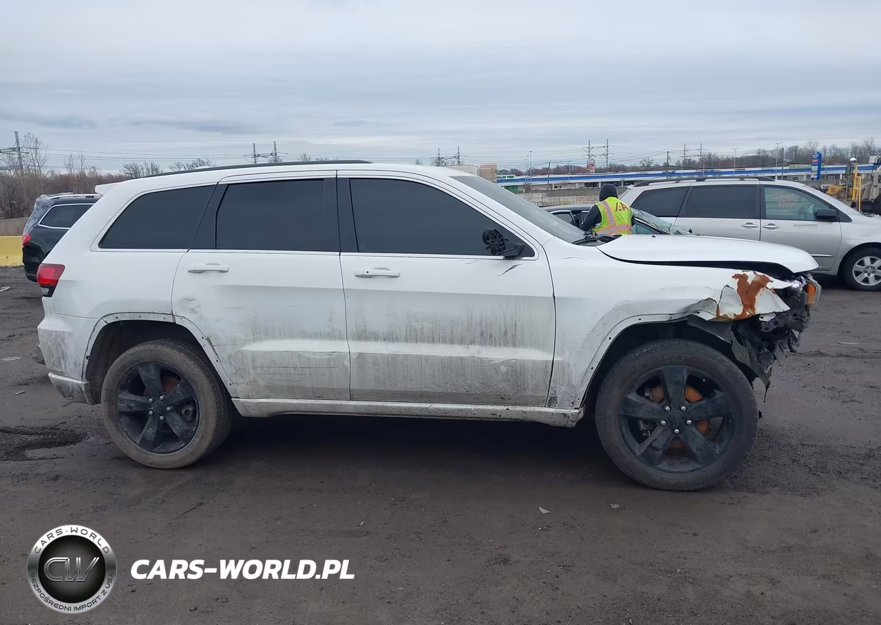 2015 Jeep Grand Cherokee Altitude VIN:1C4RJFAG5FC875956 - 12