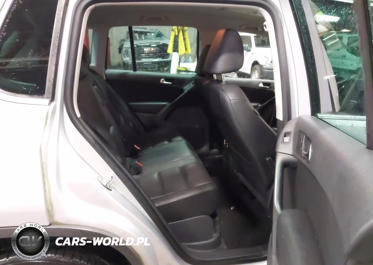2013 Volkswagen Tiguan Se VIN:WVGBV7AX3DW511375 - 8