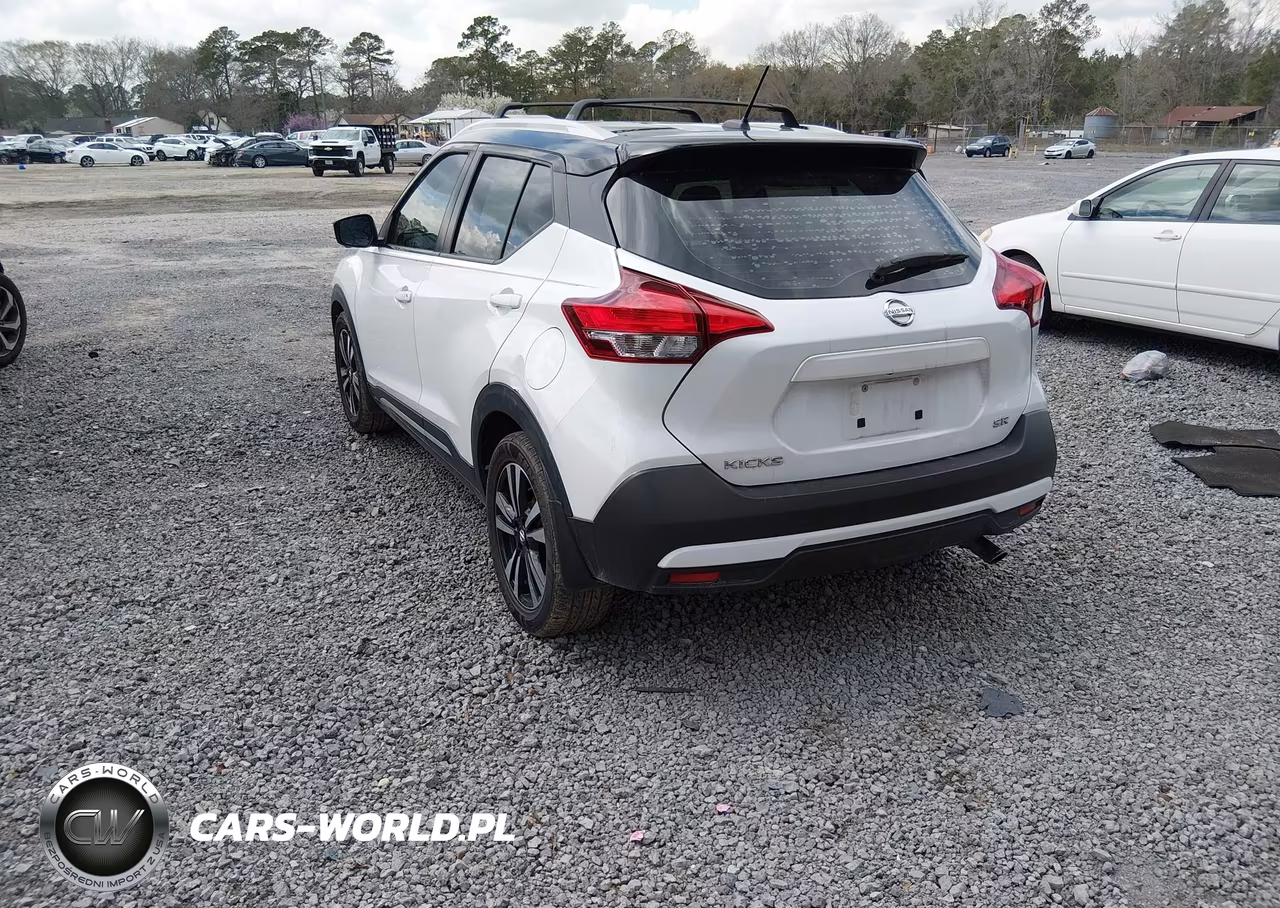 2019 Nissan Kicks Sr VIN:3N1CP5CU0KL522883 - 3
