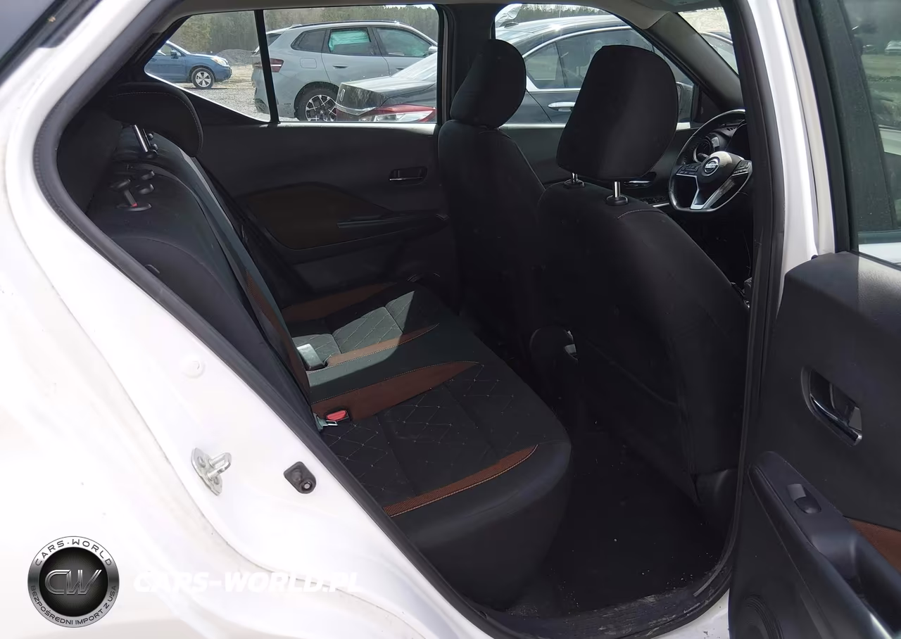 2019 Nissan Kicks Sr VIN:3N1CP5CU0KL522883 - 8