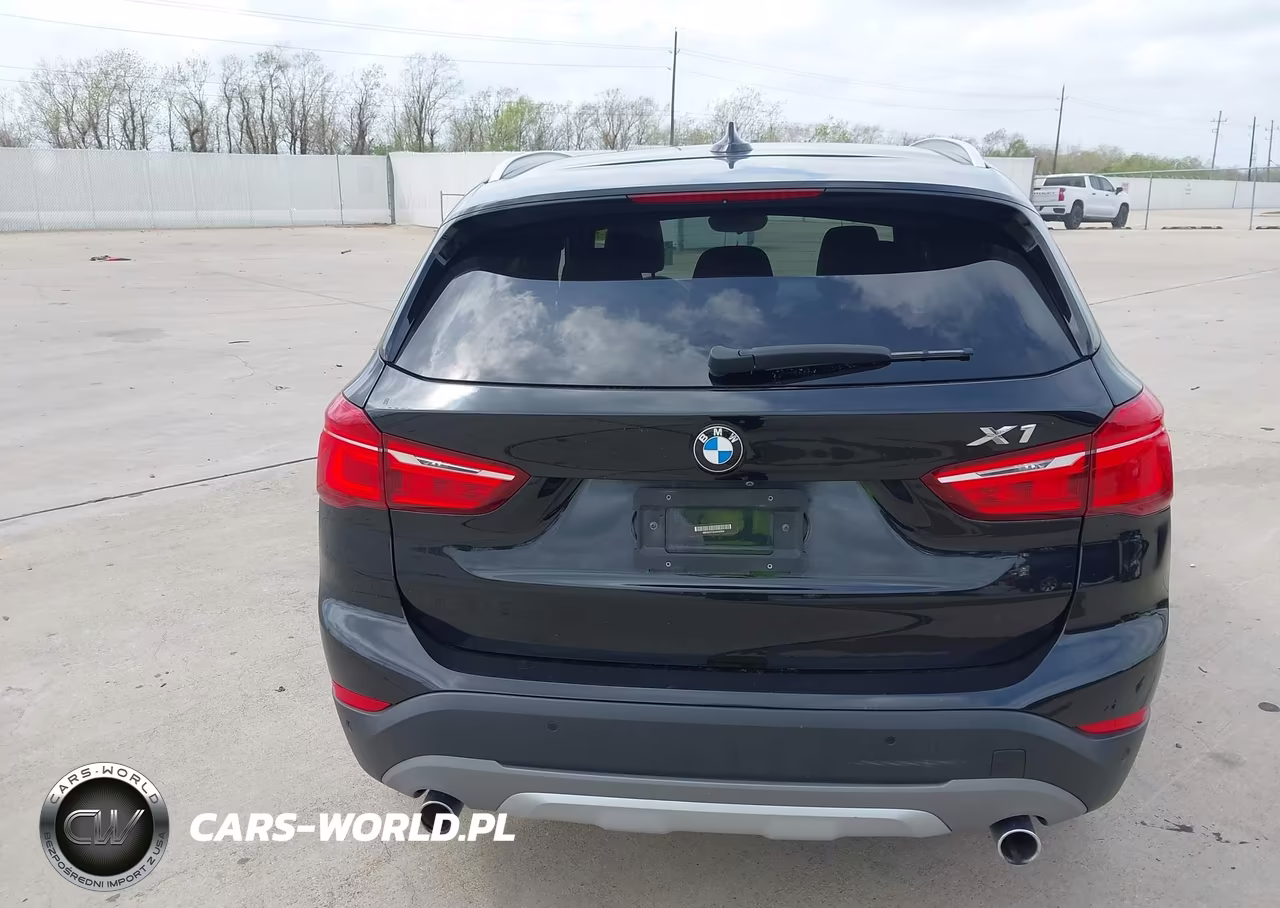 2018 BMW X1 Sdrive28I VIN:WBXHU7C32J5H42934 - 16