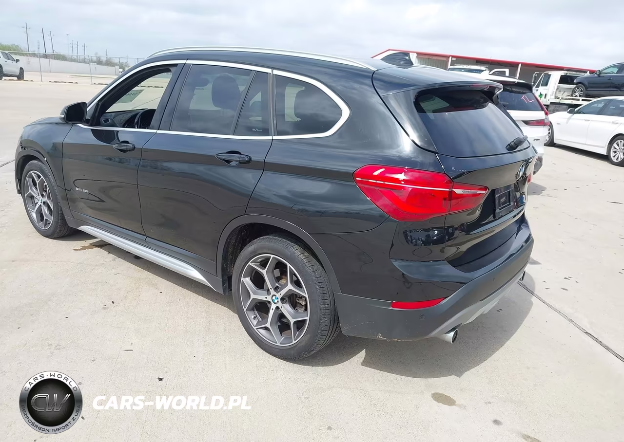 2018 BMW X1 Sdrive28I VIN:WBXHU7C32J5H42934 - 3