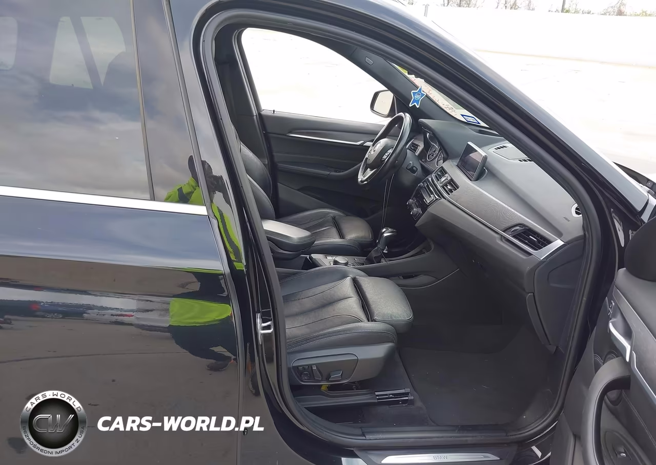 2018 BMW X1 Sdrive28I VIN:WBXHU7C32J5H42934 - 5