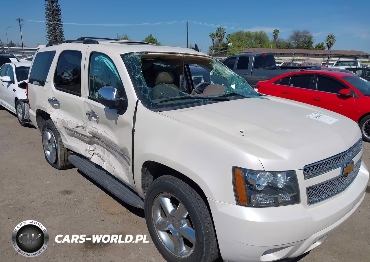 2013 Chevrolet Tahoe Ltz VIN:1GNSCCE0XDR365627 - 6