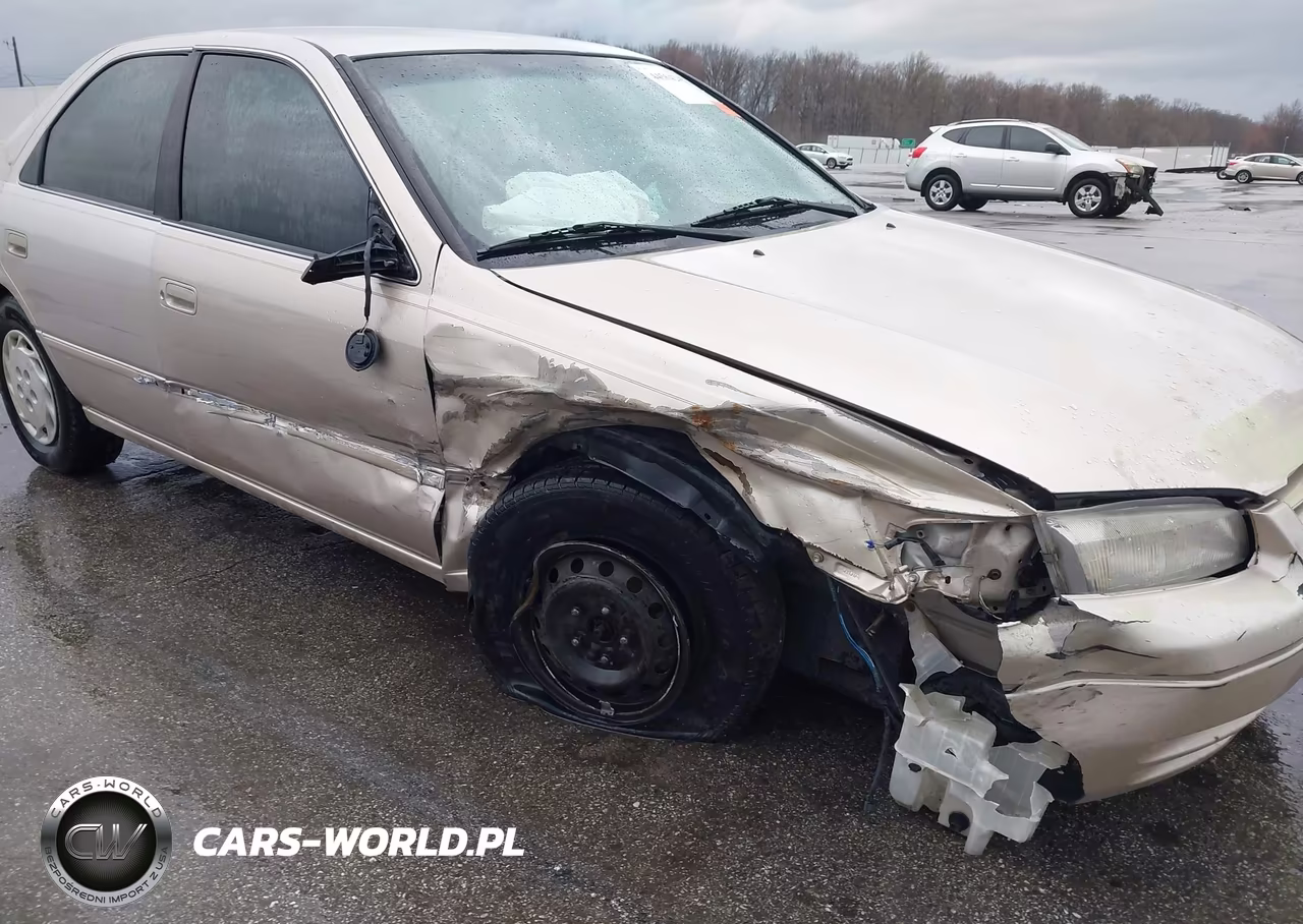 1999 Toyota Camry Le VIN:4T1BG22K0XU904864 - 6