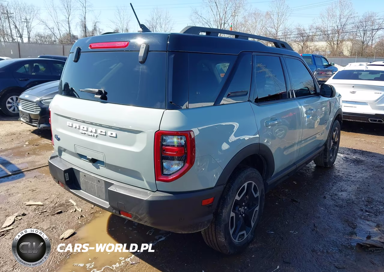 2023 Ford Bronco Sport Outer Banks VIN:3FMCR9C62PRE16516 - 4
