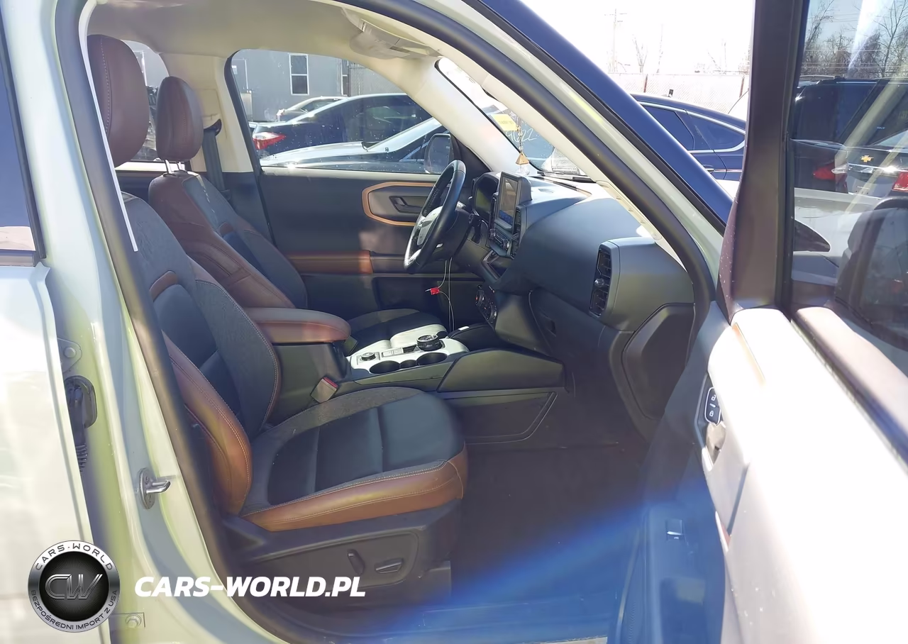 2023 Ford Bronco Sport Outer Banks VIN:3FMCR9C62PRE16516 - 5