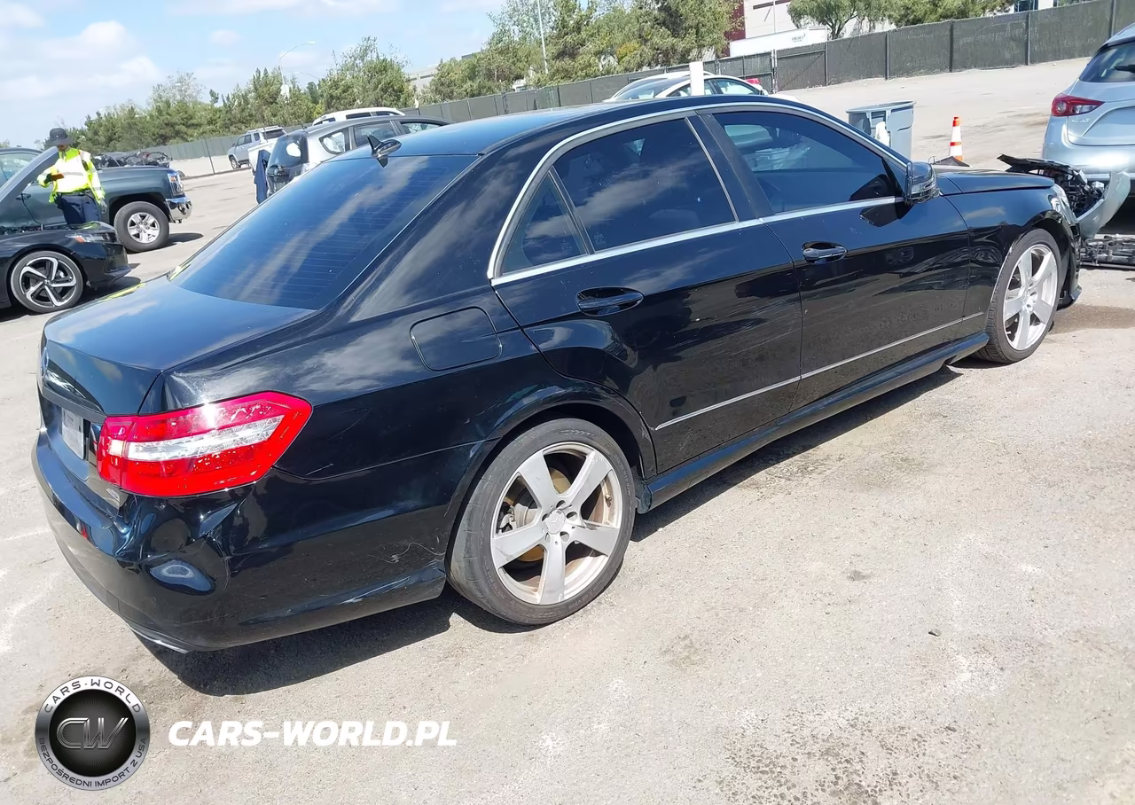 2010 Mercedes-Benz E 350 VIN:WDDHF5GB8AA166421 - 4