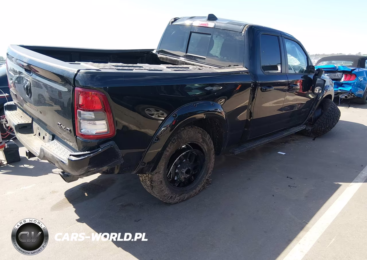 2022 Ram 1500 VIN:1C6SRFBT0NN200323 - 4