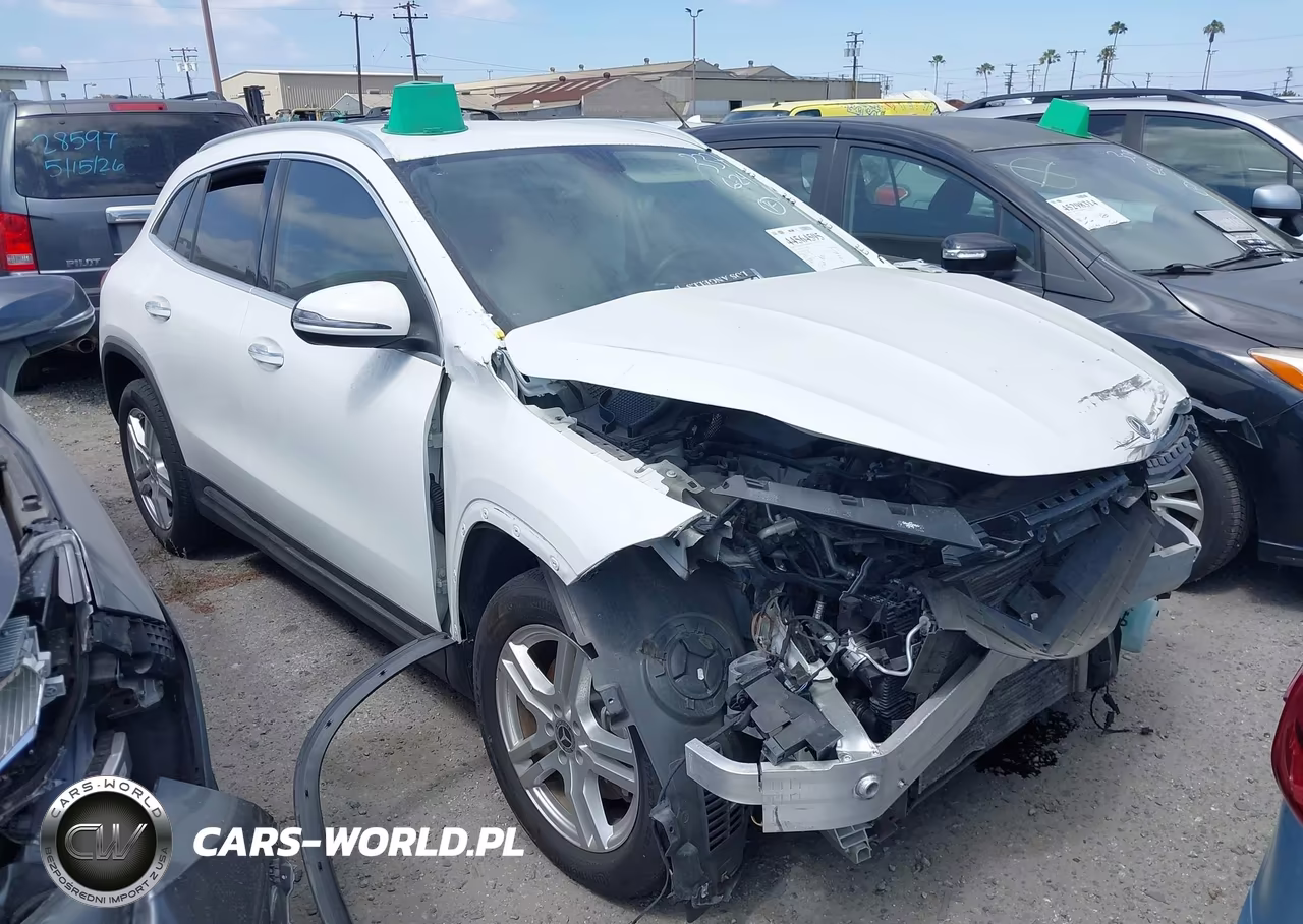 2022 Mercedes-Benz Gla 250 – zdjęcie 1 z 21