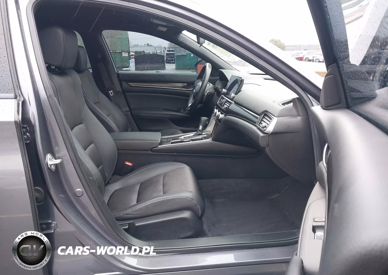 2019 Honda Accord Sport VIN:1HGCV1F33KA147207 - 5