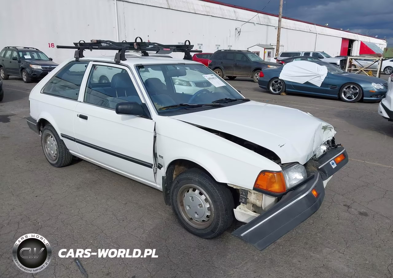 1989 Mazda 323