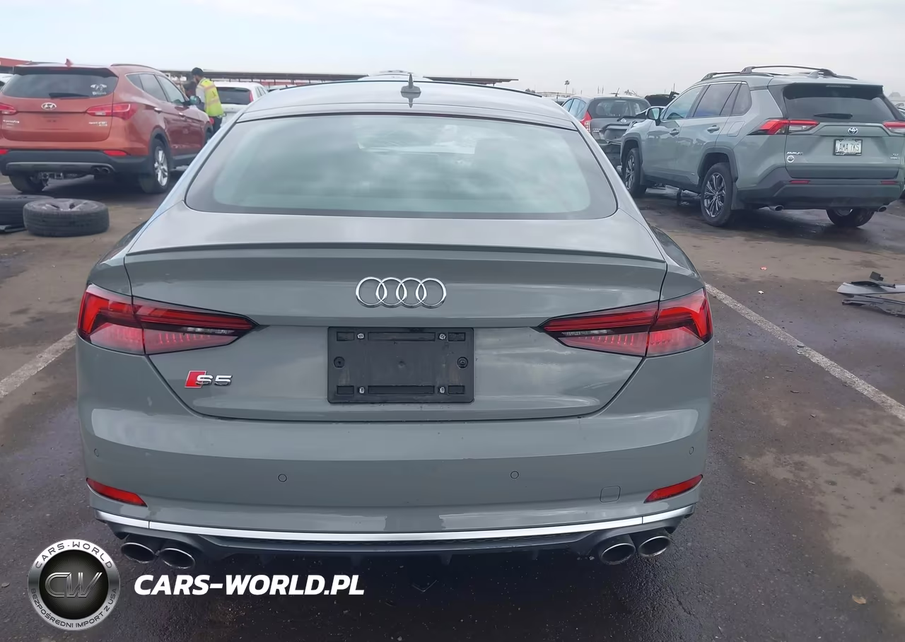2019 Audi S5 3.0T Premium VIN:WAUC4CF58KA001431 - 16