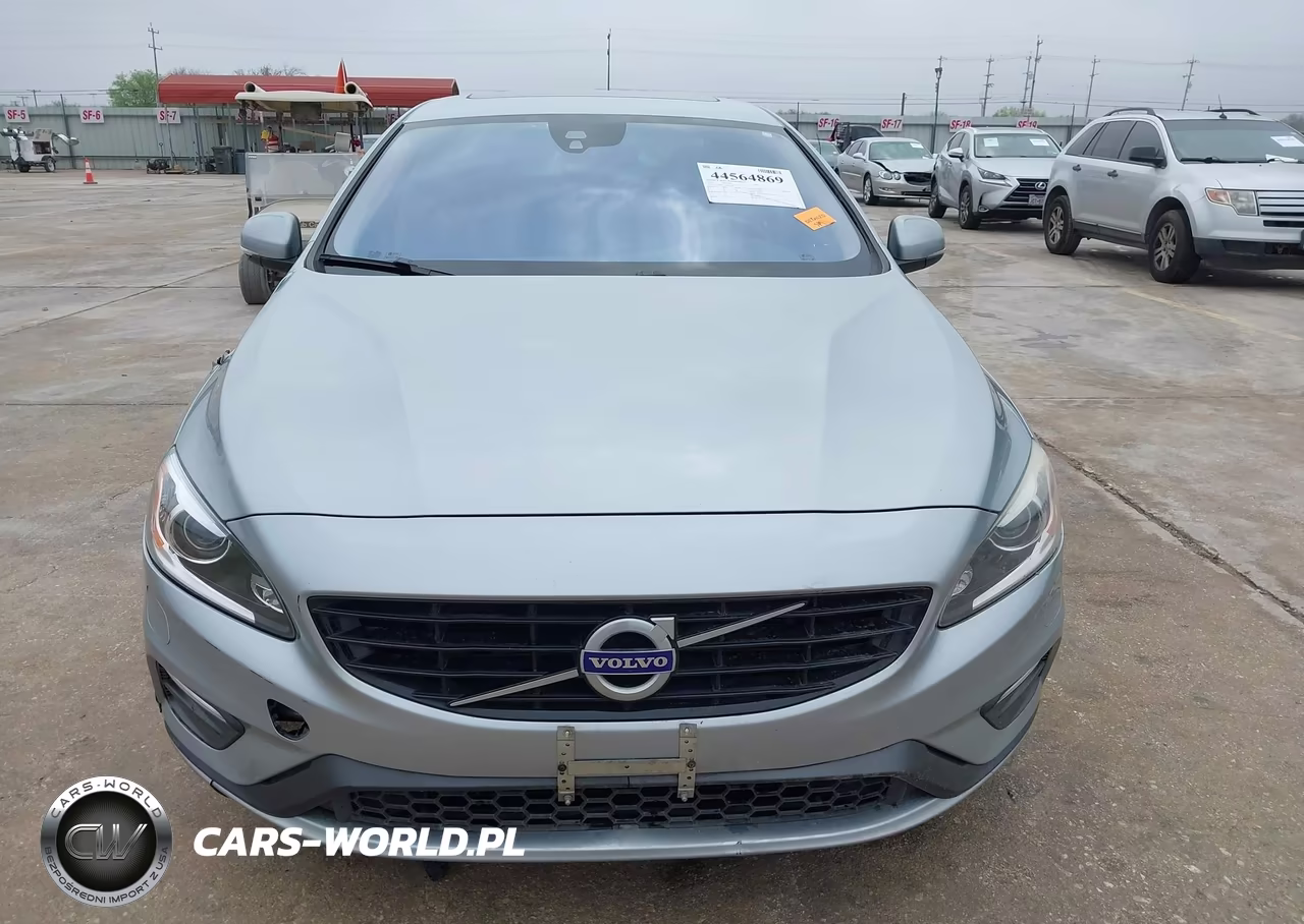 2018 Volvo S60 T5 Dynamic VIN:YV126MFL2J2455142 - 12
