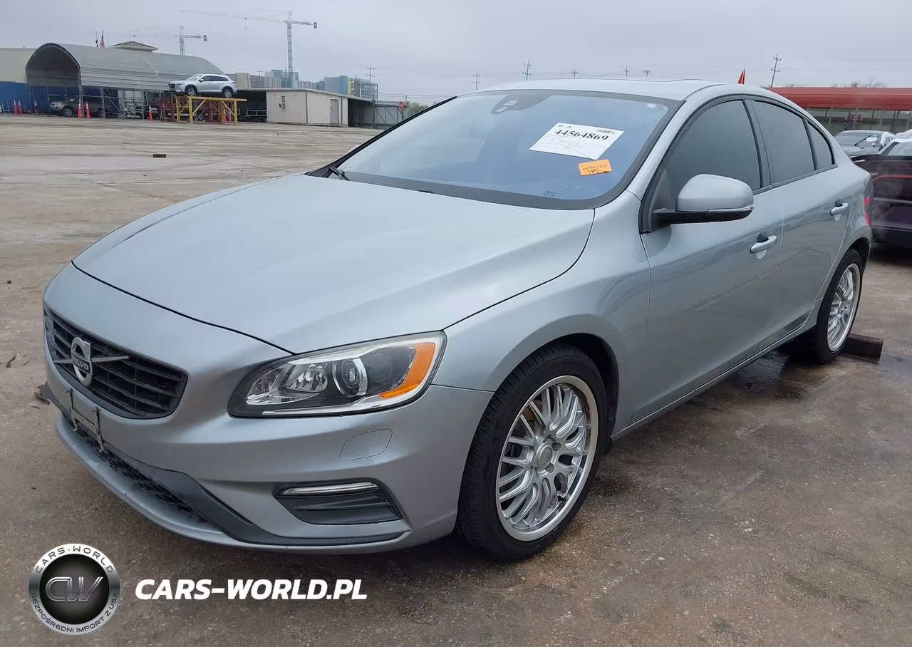 2018 Volvo S60 T5 Dynamic VIN:YV126MFL2J2455142 - 2