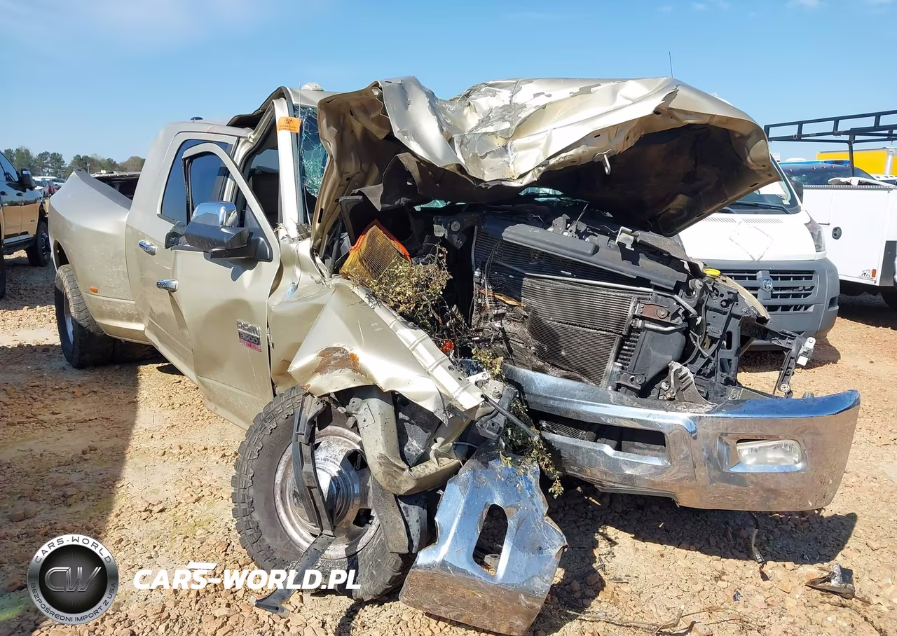2011 Ram Ram 3500 Laramie VIN:3D73Y4HL7BG517974 - 13