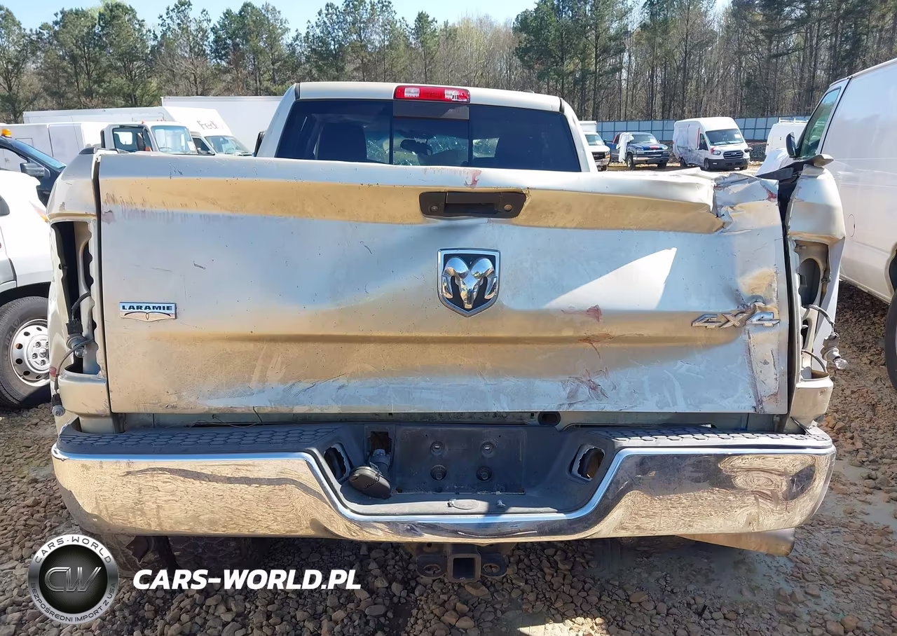 2011 Ram Ram 3500 Laramie VIN:3D73Y4HL7BG517974 - 8