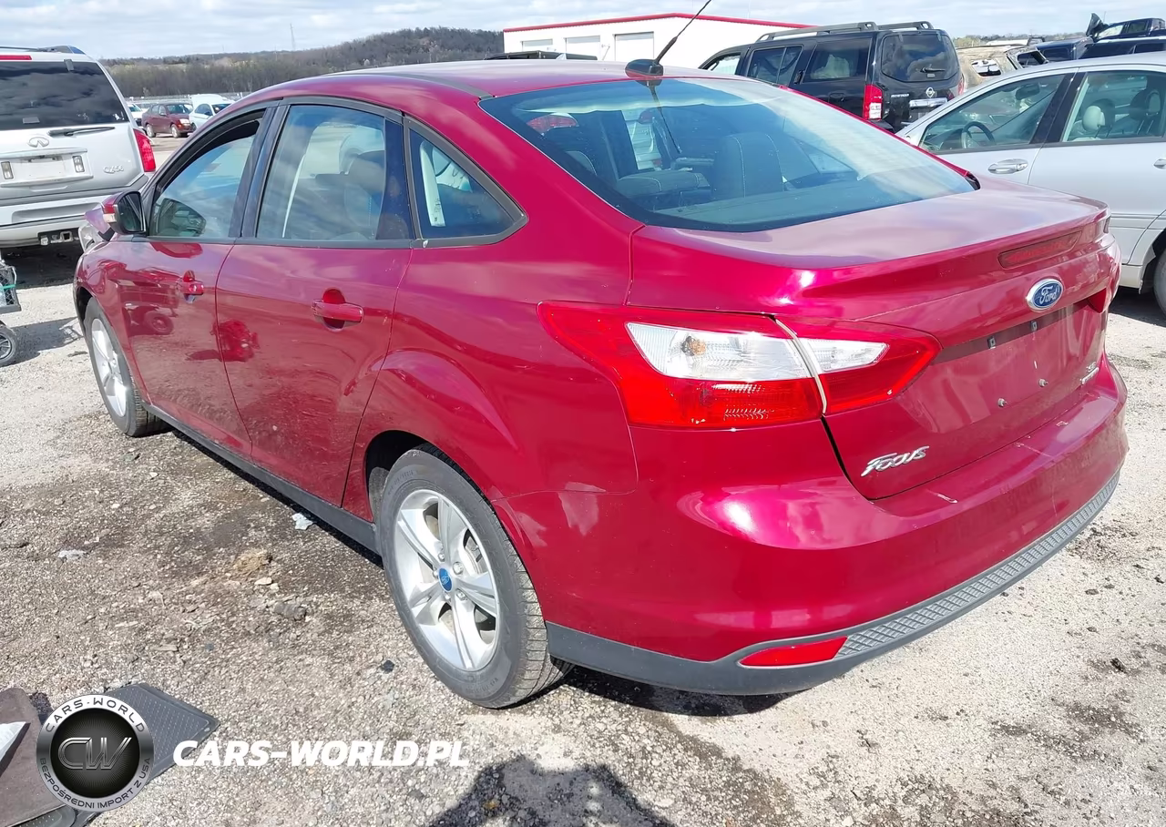 2013 Ford Focus Se VIN:1FADP3F27DL270523 - 3