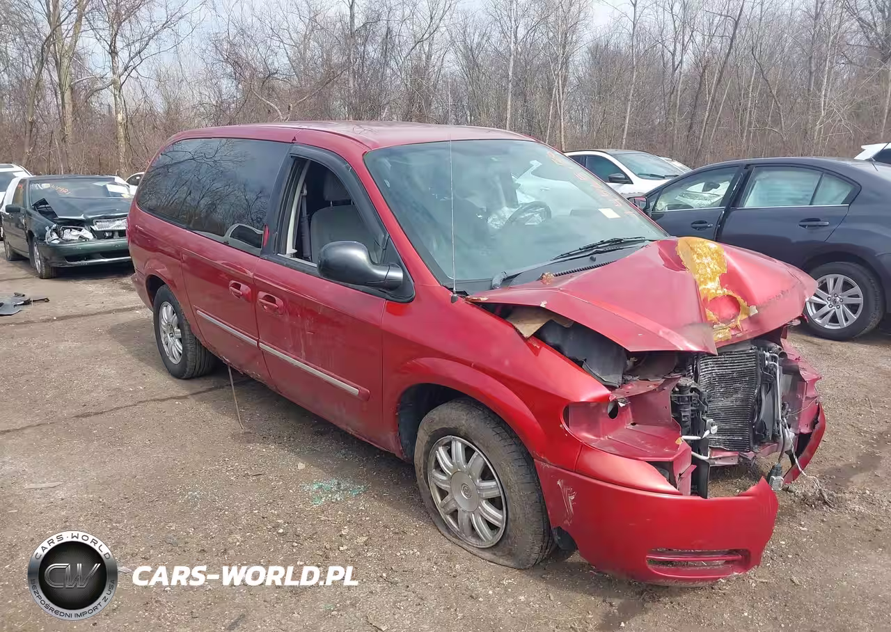 2005 Chrysler Town & Country Touring