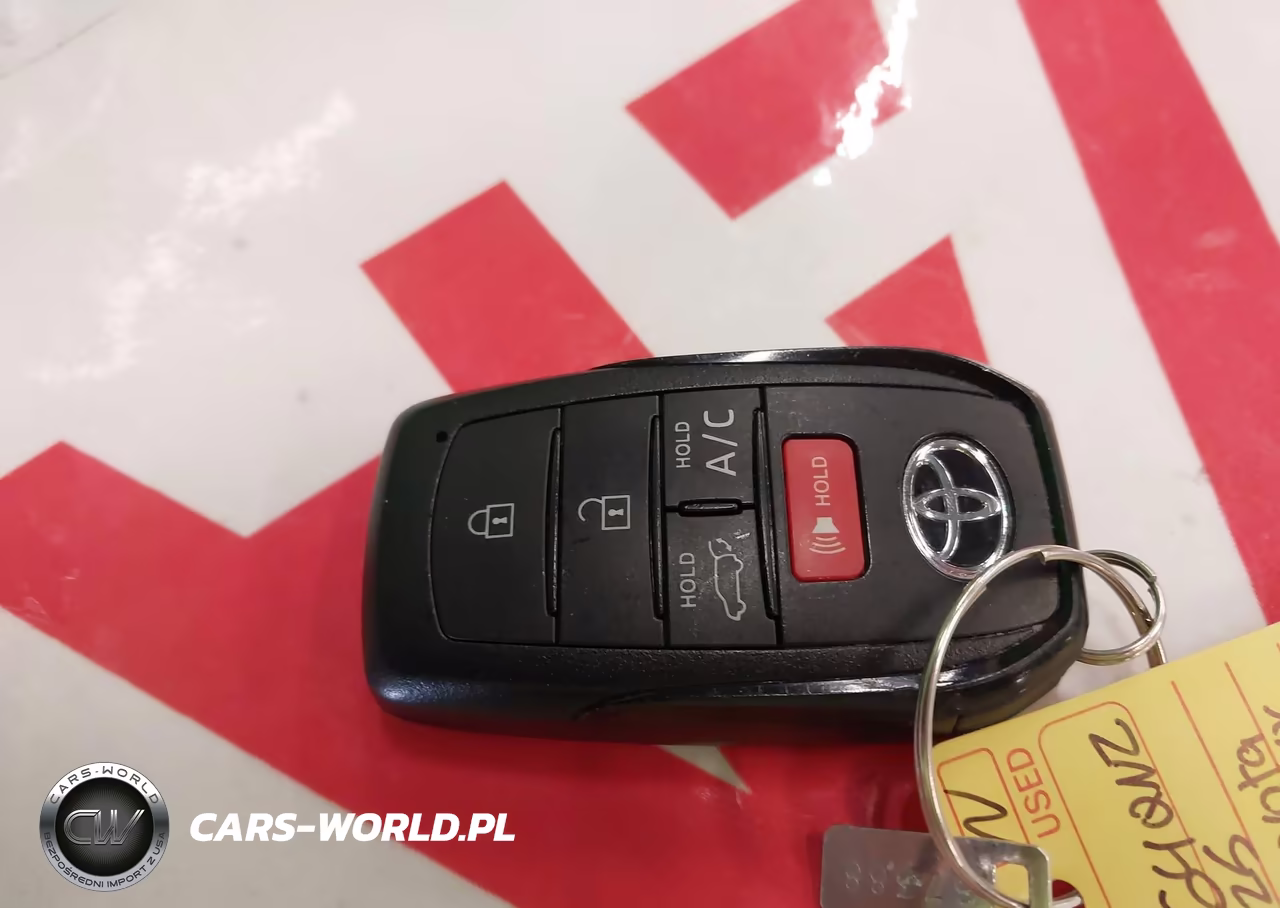 2025 Toyota Bz4X Xle VIN:JTMABACA3SA093666 - 11