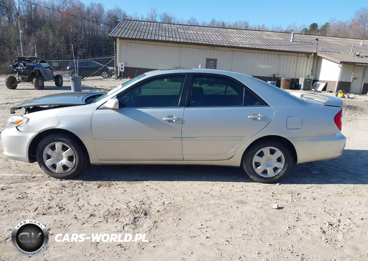 2003 Toyota Camry Le VIN:4T1BE32K43U643017 - 14