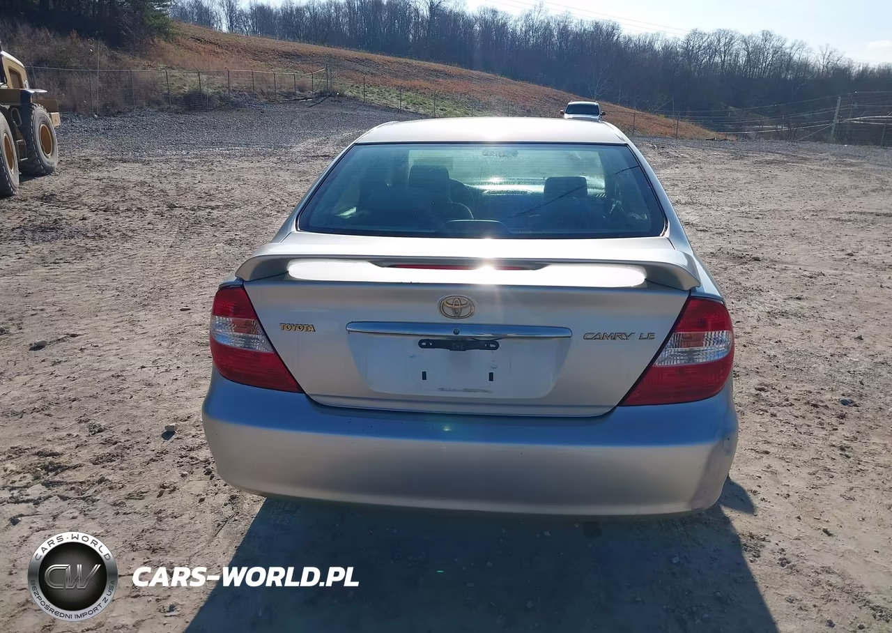 2003 Toyota Camry Le VIN:4T1BE32K43U643017 - 16
