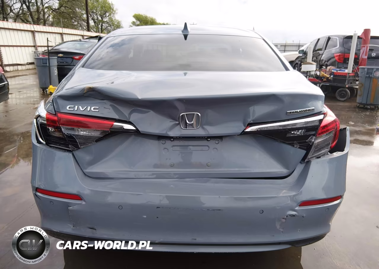 2024 Honda Civic Touring VIN:2HGFE1F91RH336919 - 17