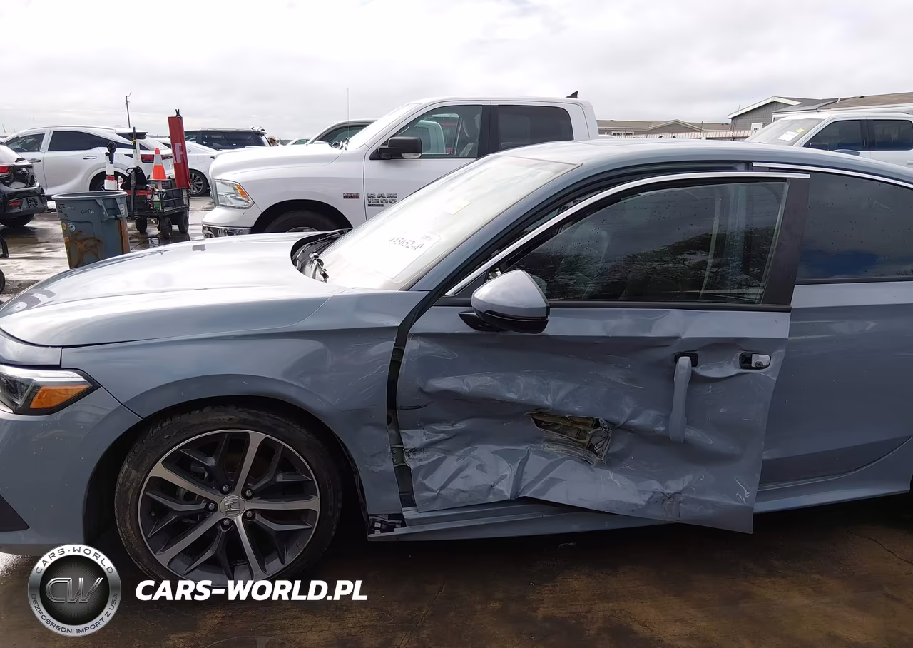 2024 Honda Civic Touring VIN:2HGFE1F91RH336919 - 19