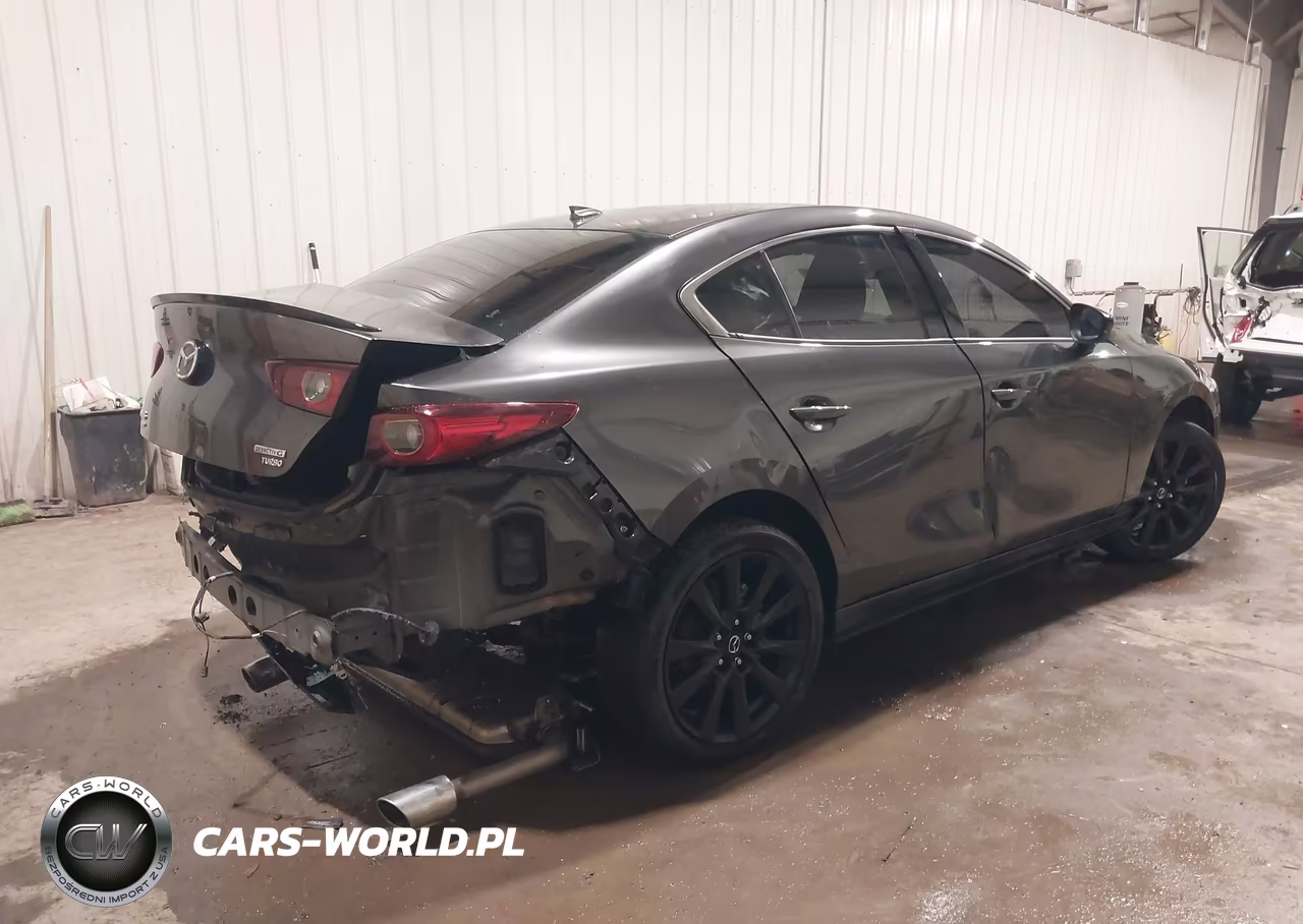 2022 Mazda Mazda3 Premium Plus VIN:JM1BPBEY1N1509255 - 4