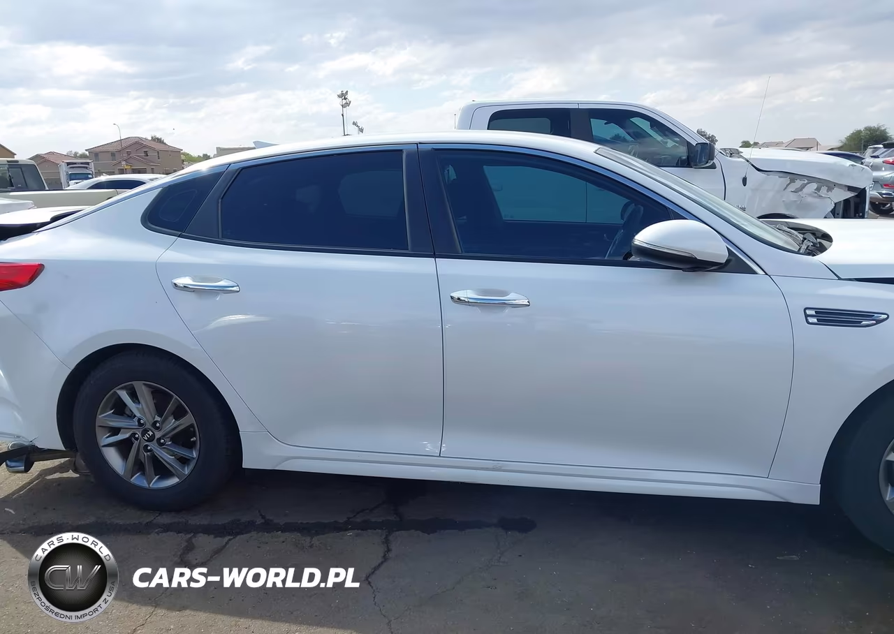 2019 Kia Optima Lx VIN:5XXGT4L37KG335292 - 14