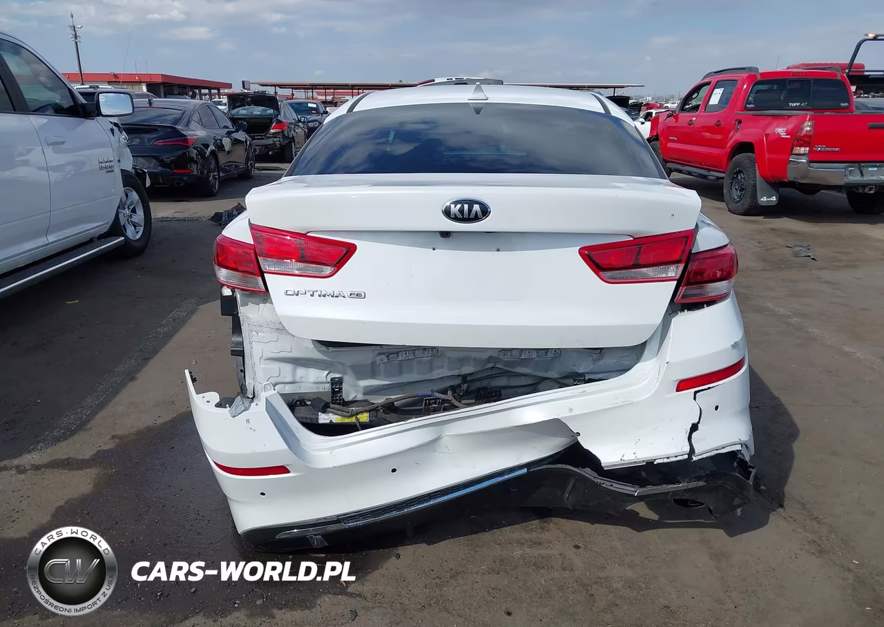 2019 Kia Optima Lx VIN:5XXGT4L37KG335292 - 17