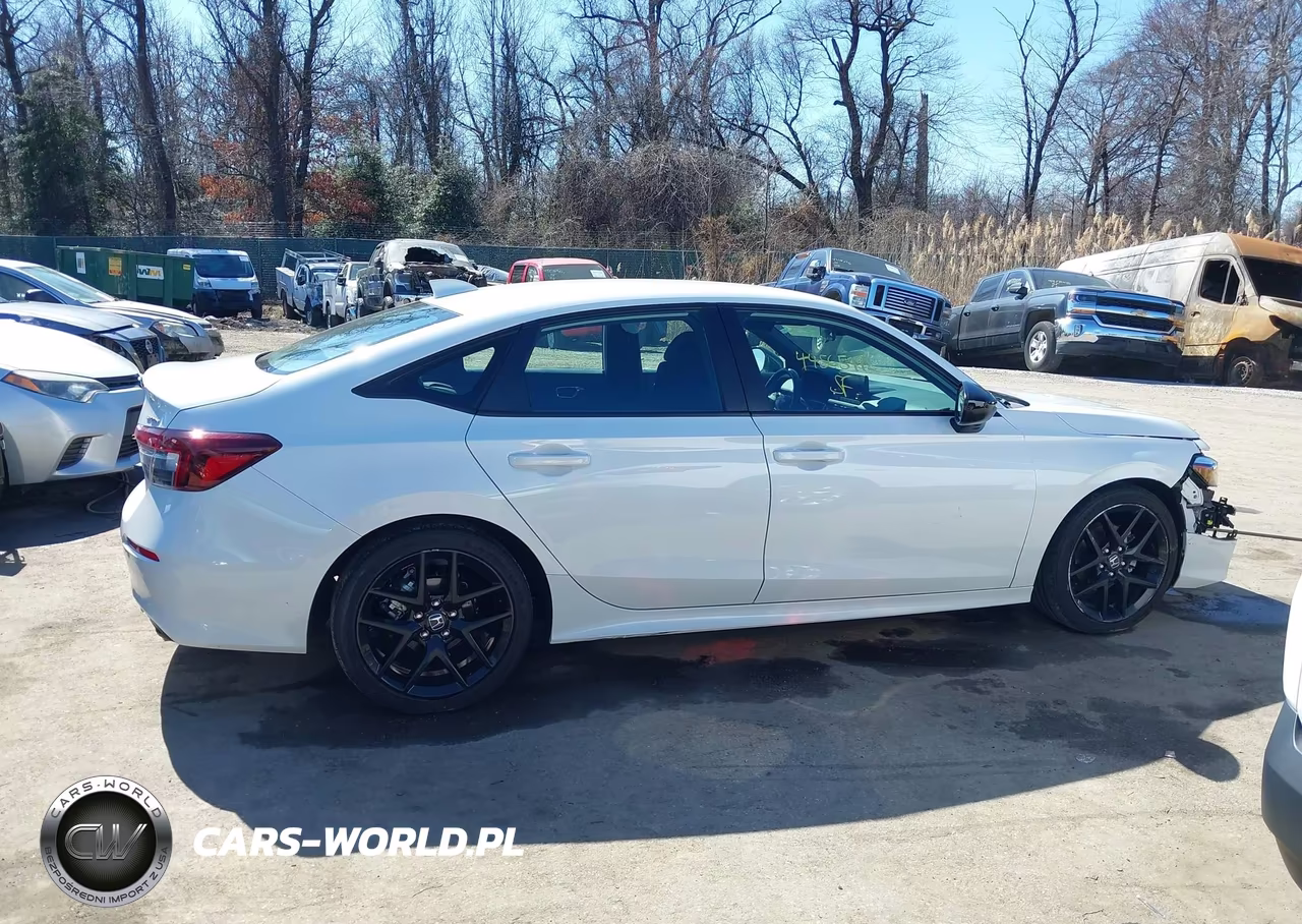 2025 Honda Civic Sport VIN:2HGFE2F5XSH516067 - 13