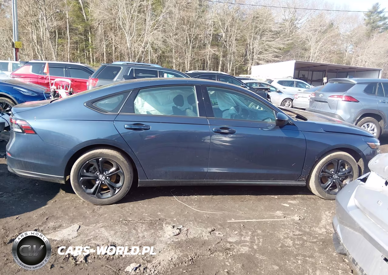 2025 Honda Accord Se VIN:1HGCY1F49SA014970 - 13
