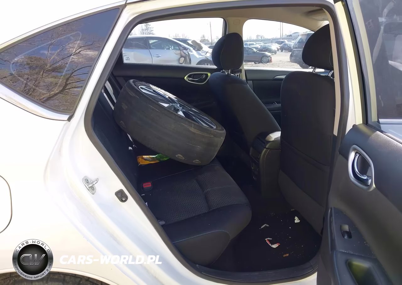 2018 Nissan Sentra Sr VIN:3N1AB7AP7JY303516 - 8