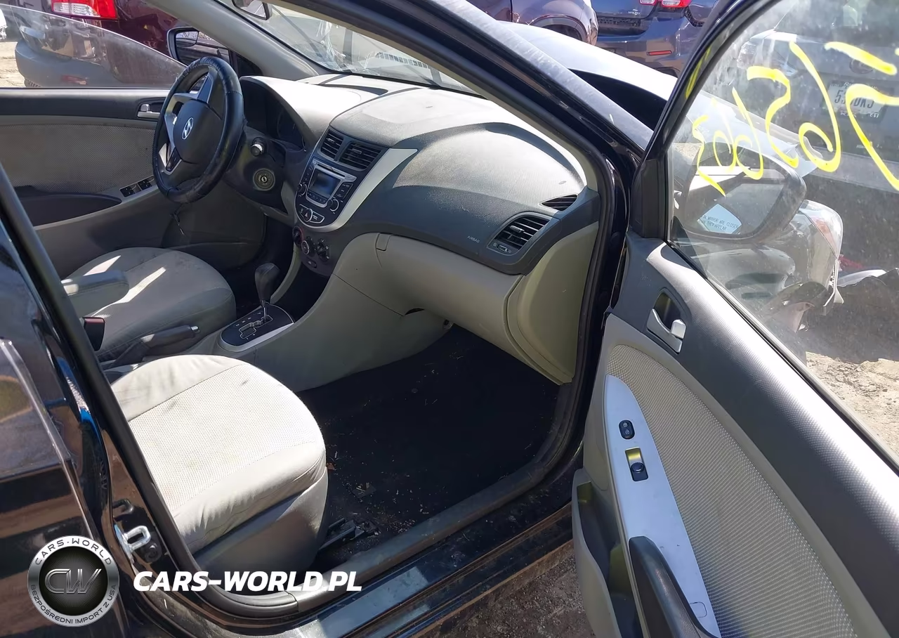 2014 Hyundai Accent Gs VIN:KMHCT5AEXEU166775 - 5