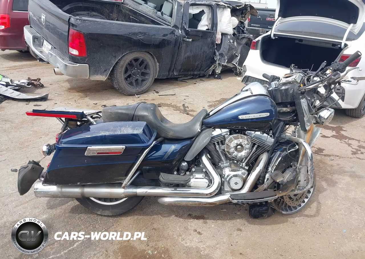 2012 Harley-Davidson Flhtk Electra Glide Ultra Ltd VIN:1HD1KEM11CB695126 - 11