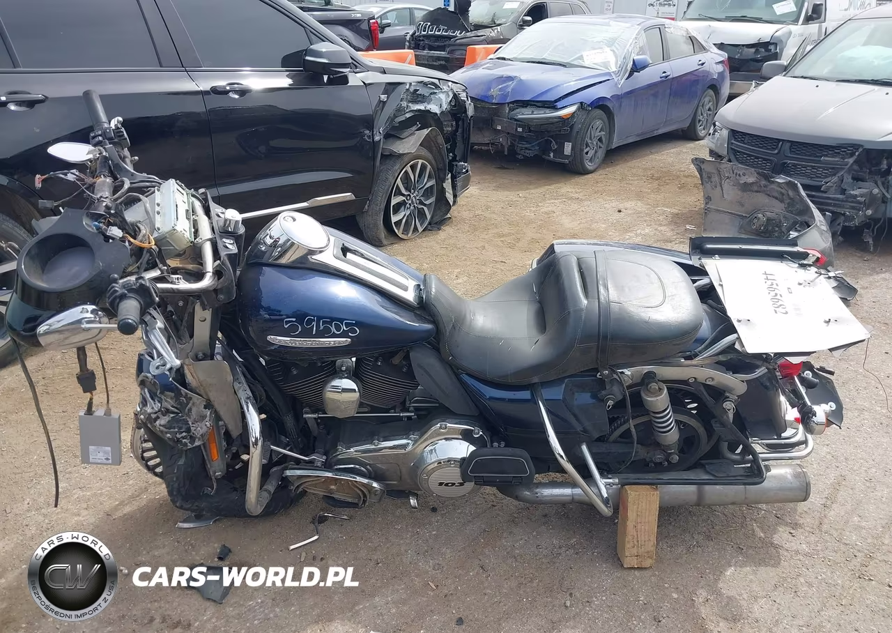 2012 Harley-Davidson Flhtk Electra Glide Ultra Ltd VIN:1HD1KEM11CB695126 - 12