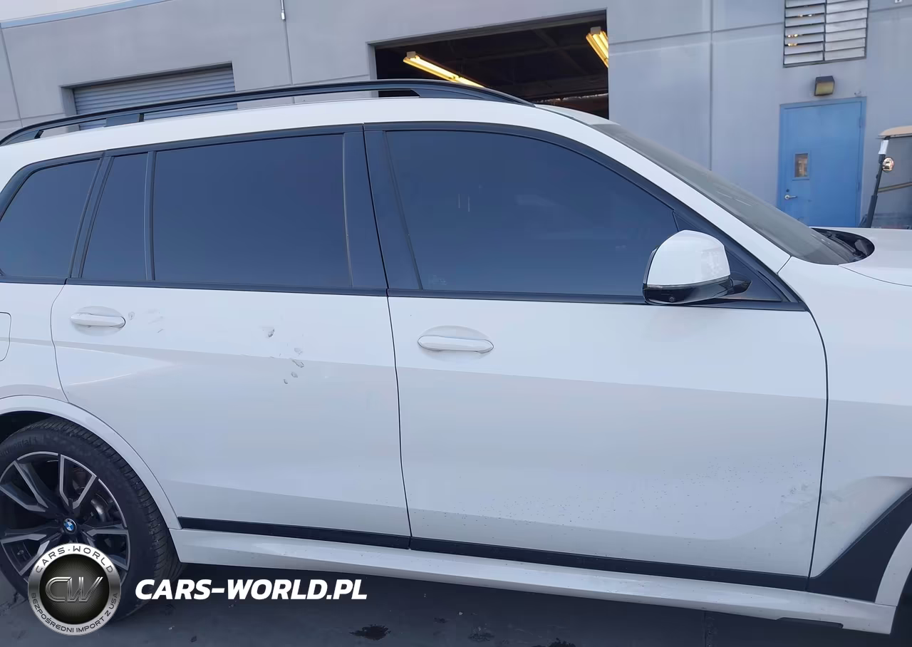 2022 BMW X7 xDrive40I VIN:5UXCW2C0XN9M26881 - 14