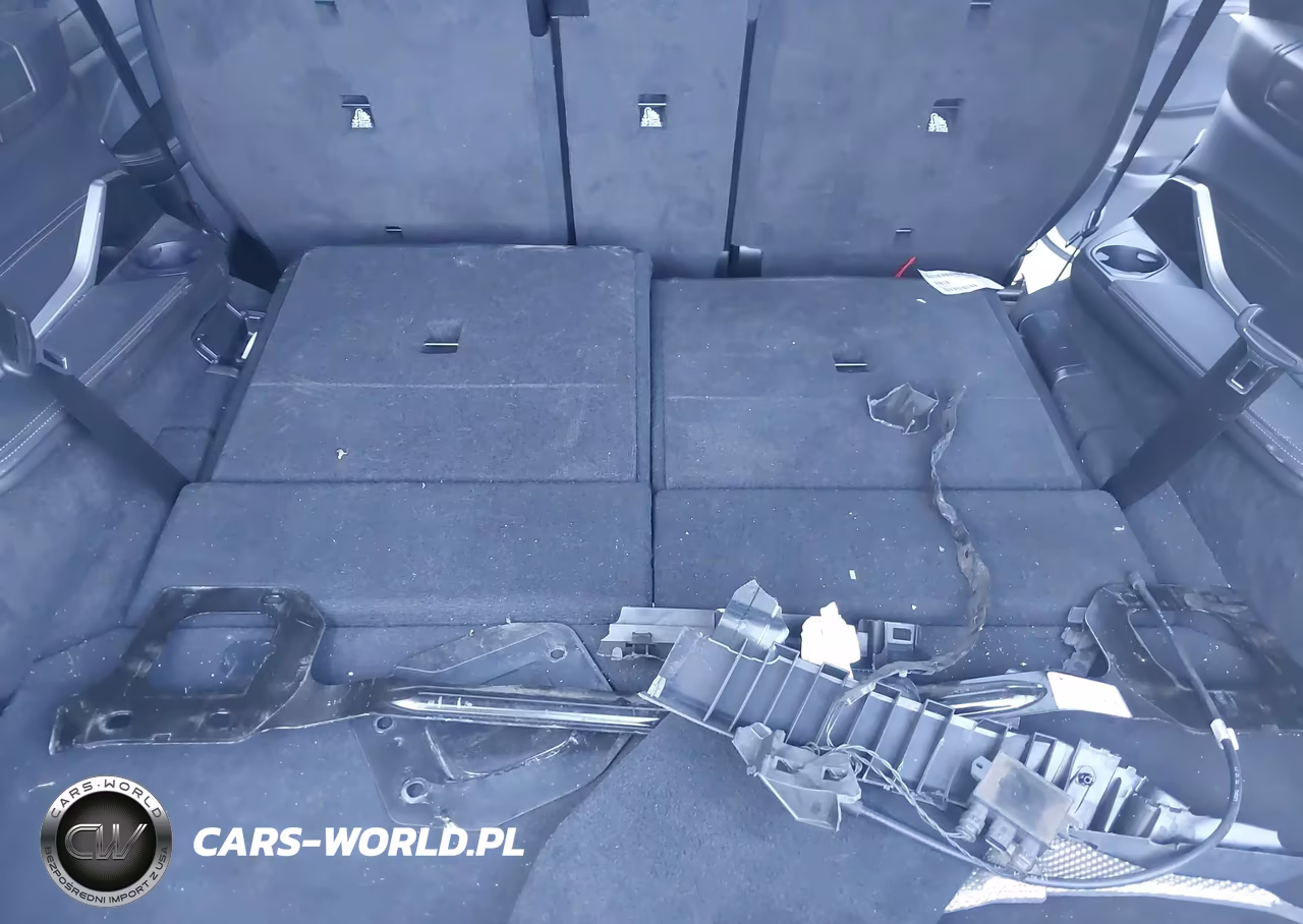 2022 BMW X7 xDrive40I VIN:5UXCW2C0XN9M26881 - 18