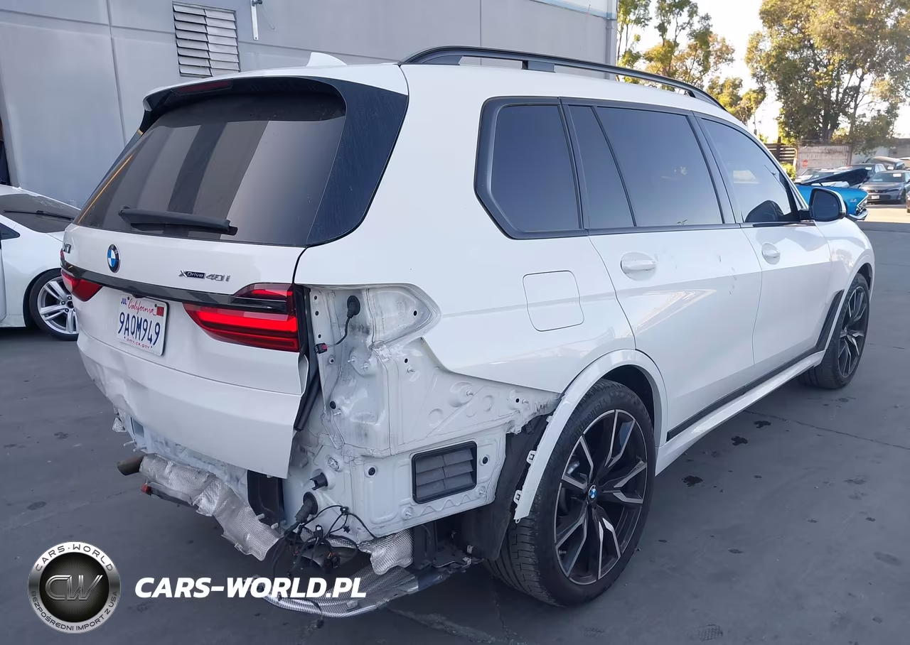 2022 BMW X7 xDrive40I VIN:5UXCW2C0XN9M26881 - 4