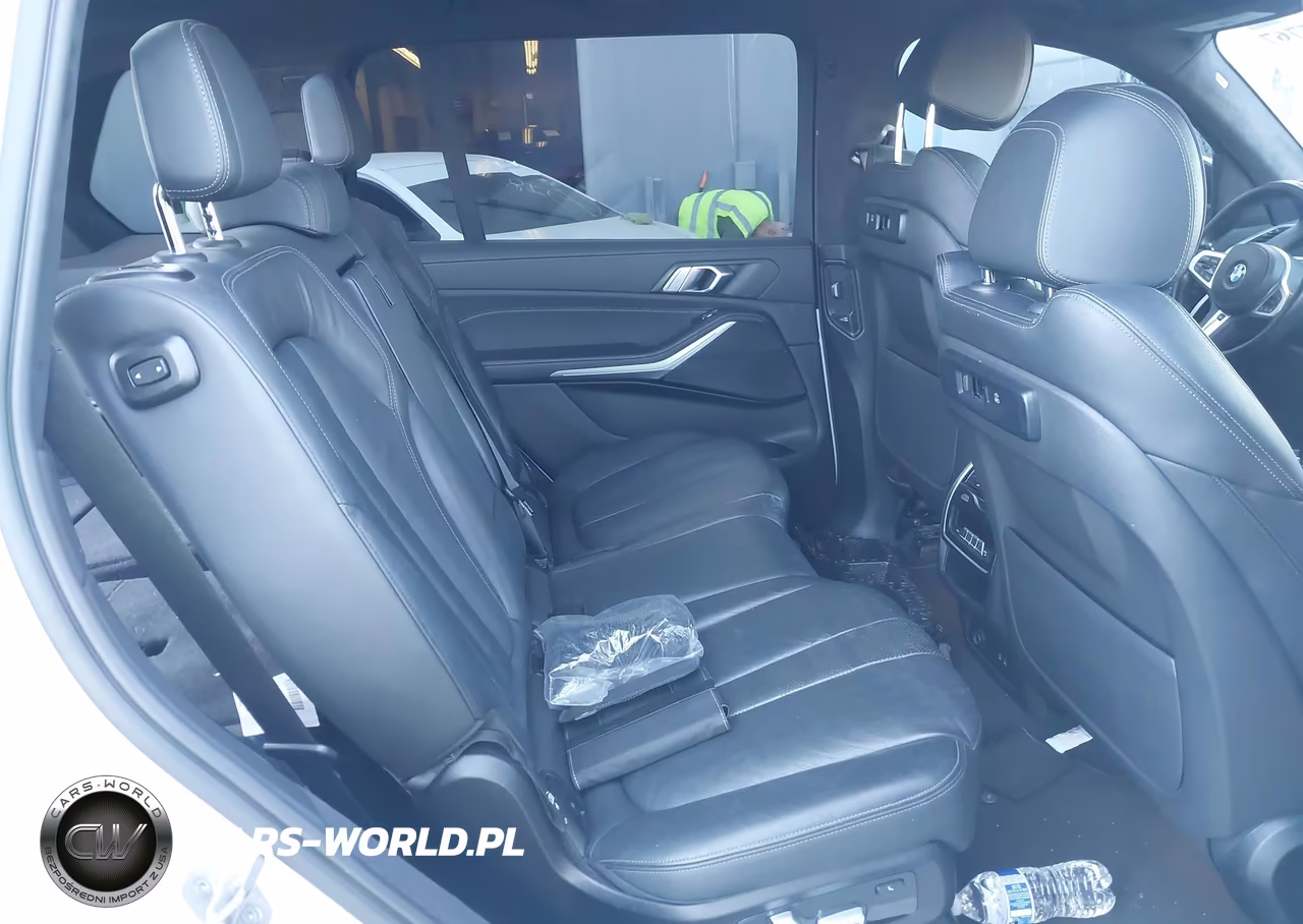 2022 BMW X7 xDrive40I VIN:5UXCW2C0XN9M26881 - 8