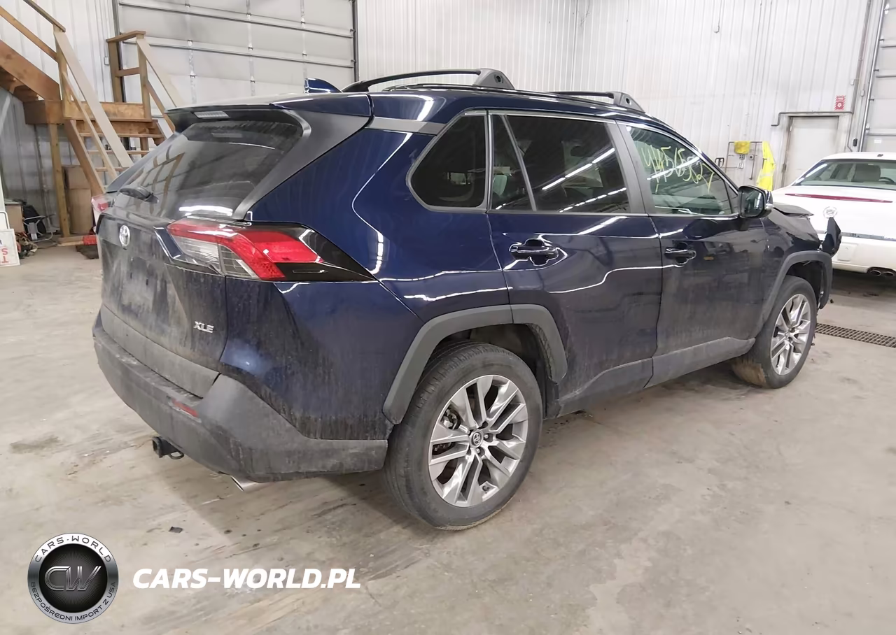 2019 Toyota Rav4 Xle Premium VIN:2T3C1RFV3KC014220 - 4
