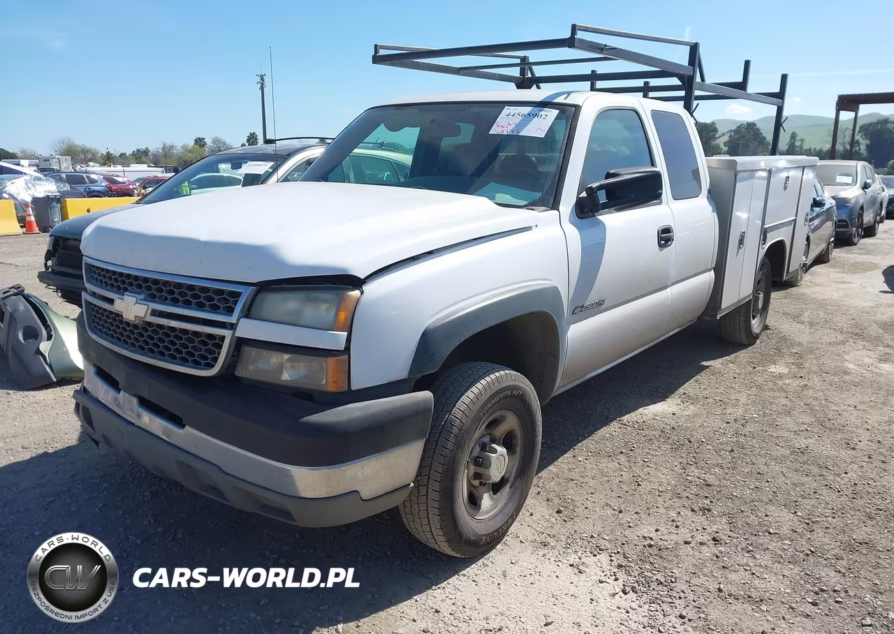 2005 Chevrolet Silverado 2500Hd Work Truck VIN:1GBHC29U75E271230 - 2