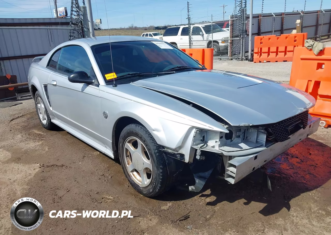 2004 Ford Mustang