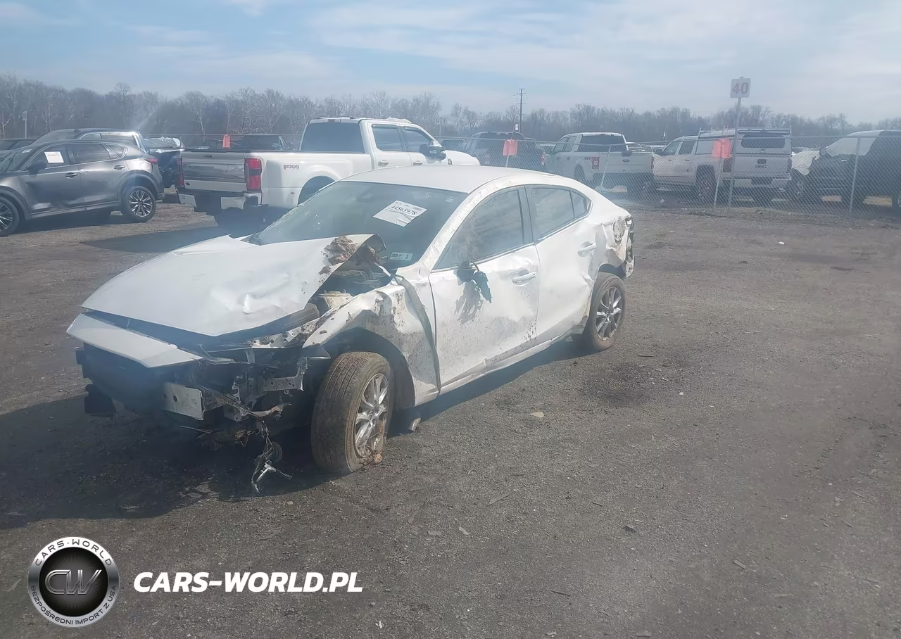 2018 Mazda Mazda3 Sport VIN:3MZBN1U70JM169924 - 2