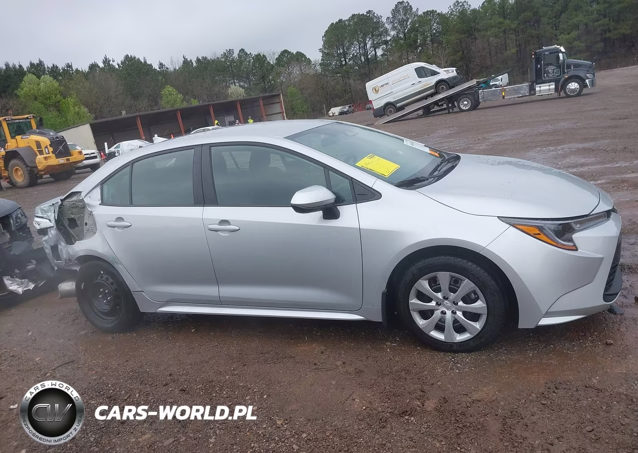 2026 Toyota Corolla Le VIN:5YFB4MDEXTP414908 - 14