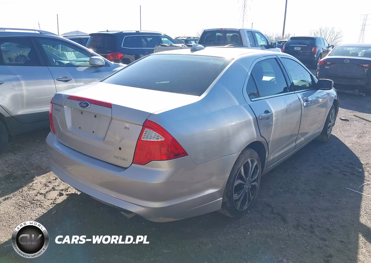 2011 Ford Fusion Se VIN:3FAHP0HG2BR311065 - 4