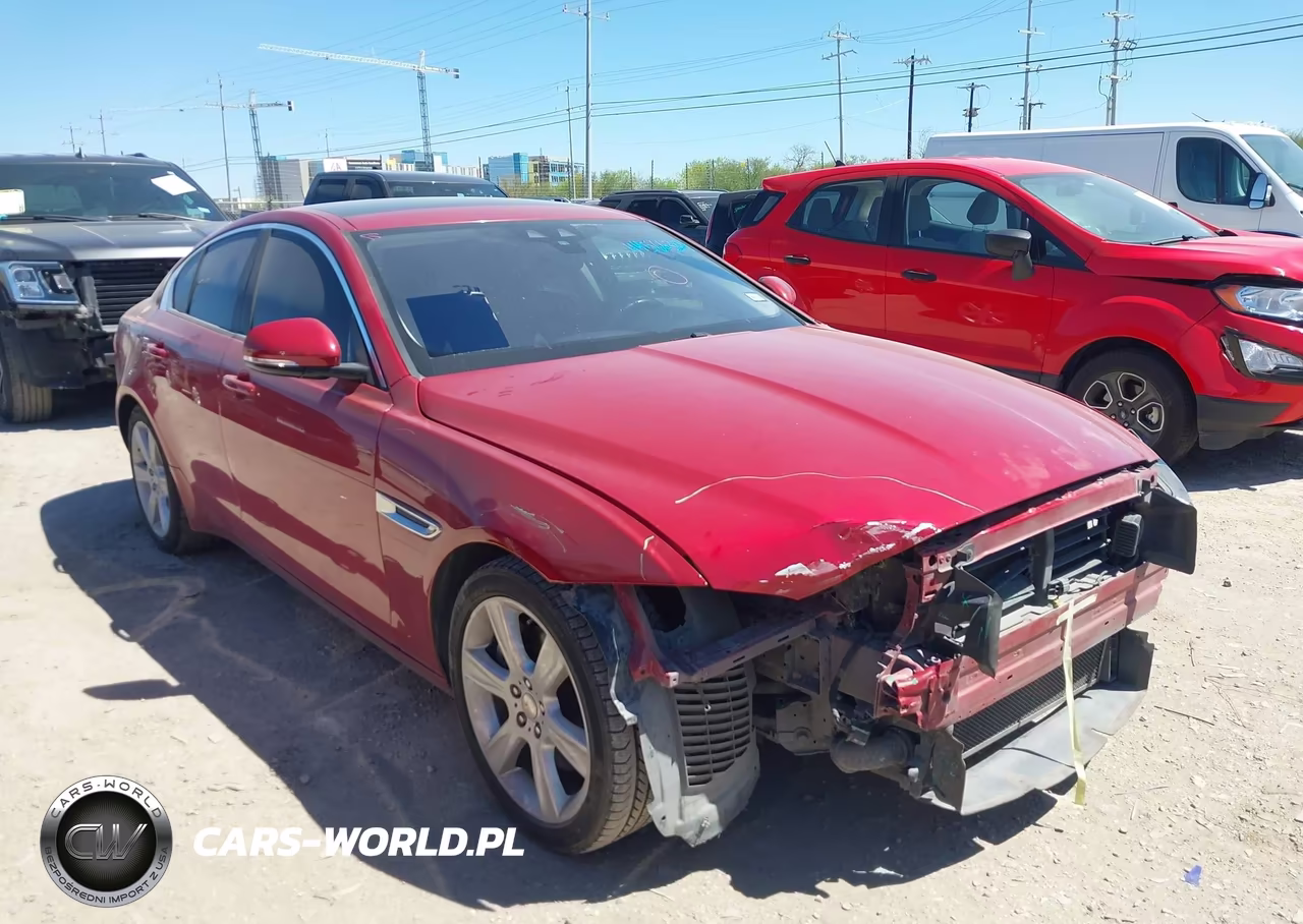 2017 Jaguar Xe 25T Premium